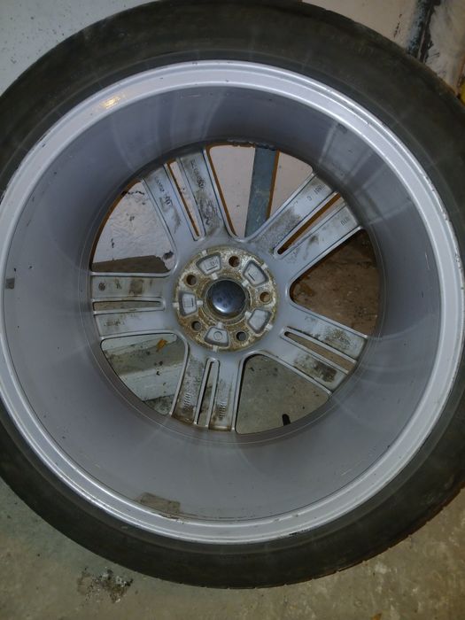 Продавам оригинални джанти с гуми от Volkswagen Tiguan 19" 5x112