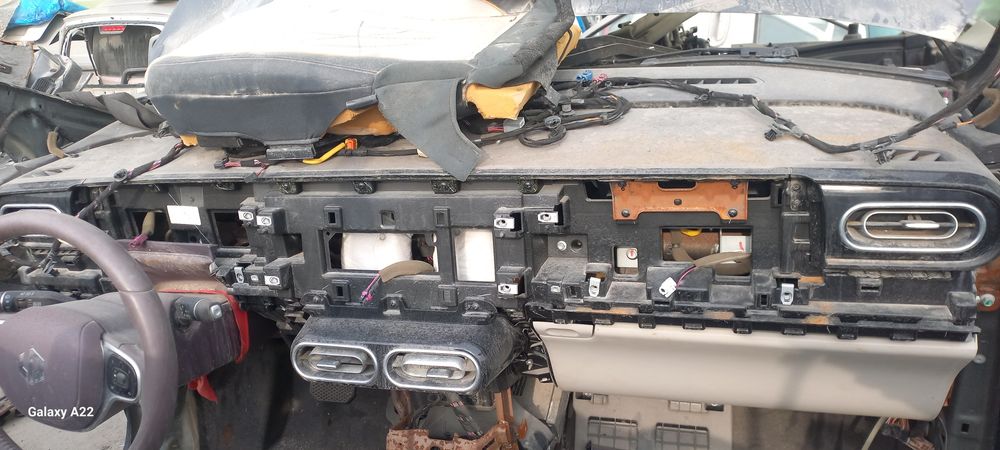 LEAP MOTORS C01 запчастлари бор разборка буган