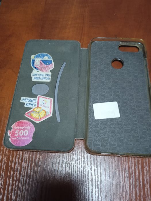 Продам чехол на телефон mi A1