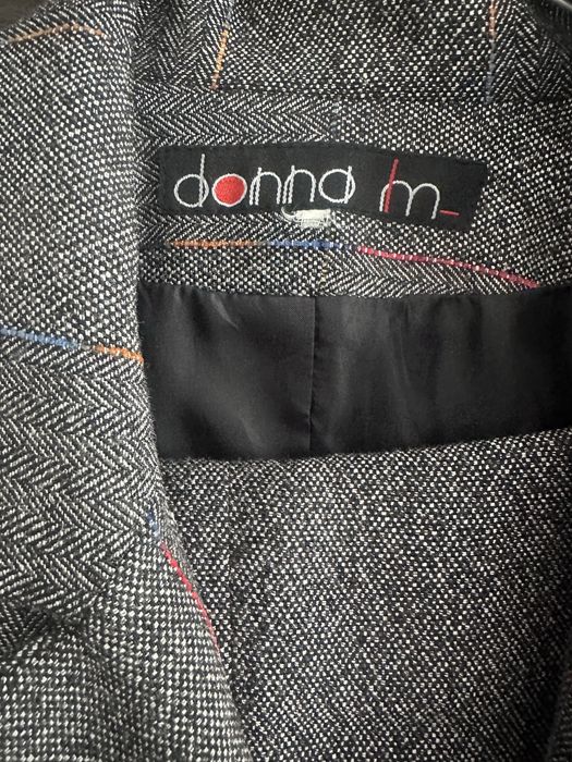 Costum cu pantaloni Masura M
