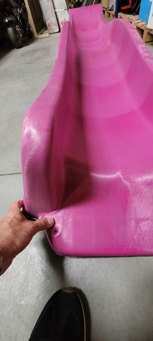 Tobogan mare XL 300 cm  NOU,  mic defect,  pret redus A7 Roz-mov