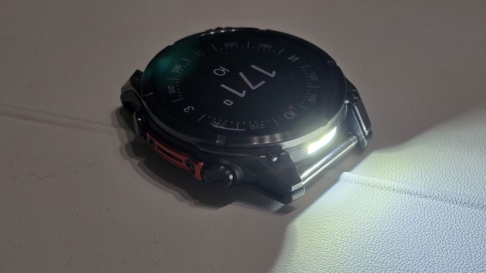 Garmin Fenix 8 , 47мм