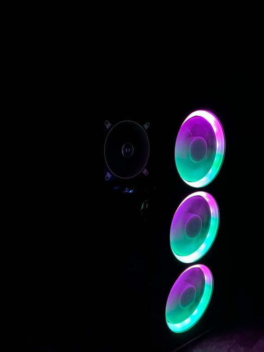 Геймърски настолен компютър