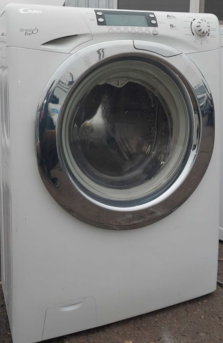 Продам стиральную машинку
