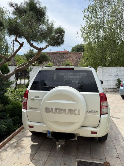 suzuki grand vitara
