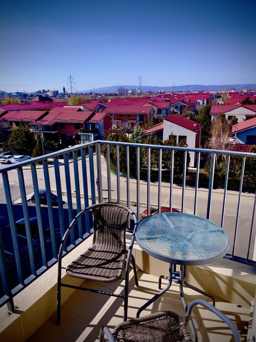 Se inchiriaza apartament 3 camere Orizont