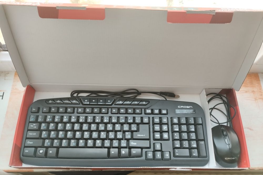 Клавиатура и мышь Crown
