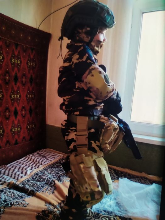 Новая в упаковке Детская военная форма