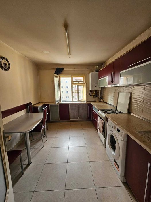 Inchiriez apartament cu 3 camere Cluj Napoca