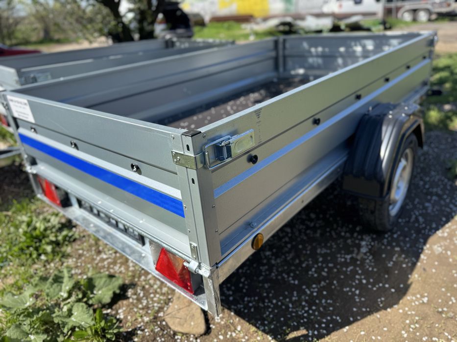 Remorca nouă 750 kg, 205x112x39 cm, șasiu sudat, roată de manevră , PREȚ REDUS!!