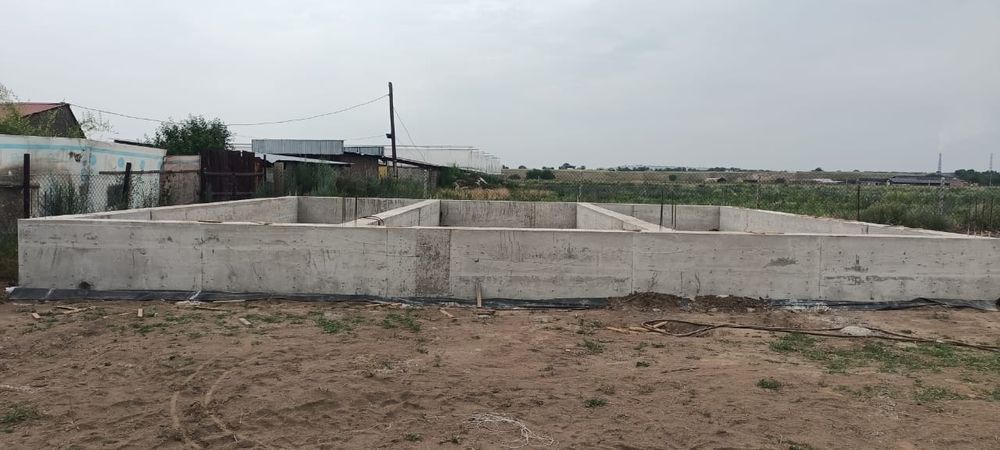 Заливаем фундамент