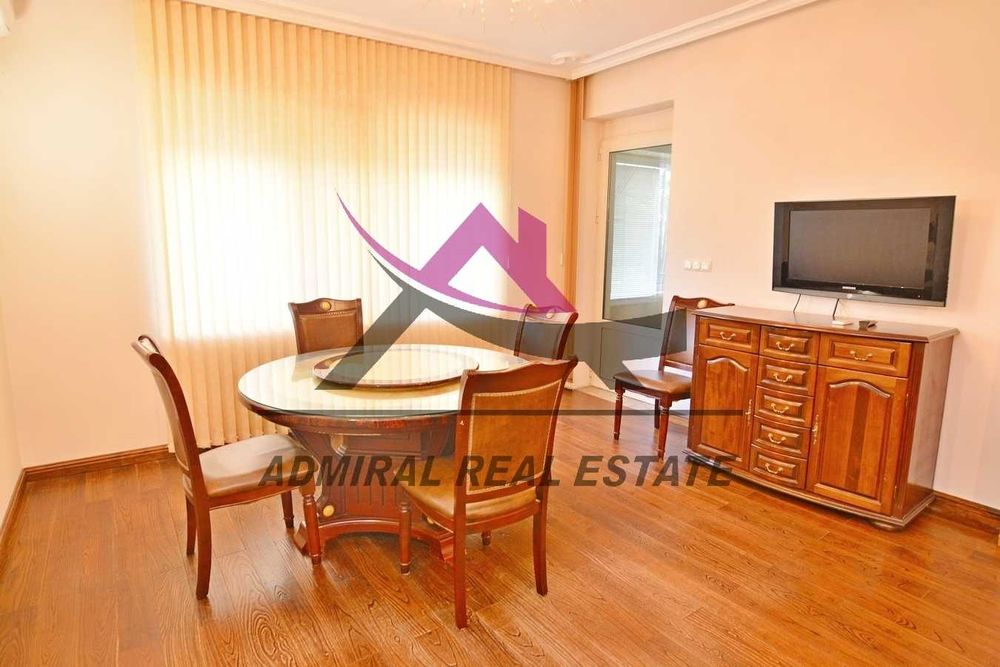 Продава се Тристаен апартамент в Варна, Гръцка махала - 120 кв.м за 1530 €/кв.м - Снимка #2