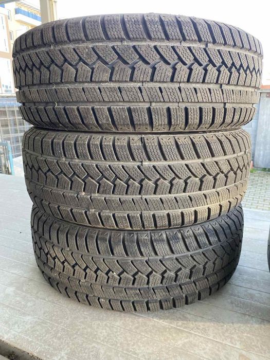 Зимна гума 205/55/16