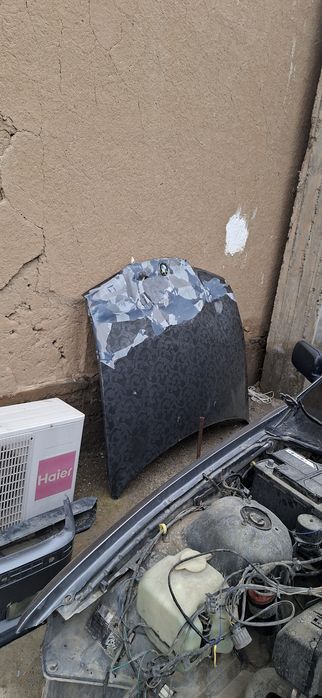 Bmw e36  sotiladi srochna pul kerak