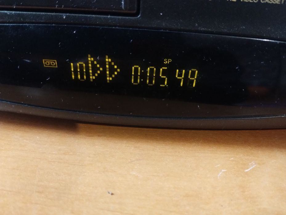 видео Panasonic VHS NV-SD400