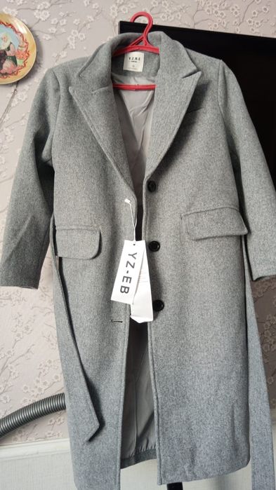 Продает стильно пальто