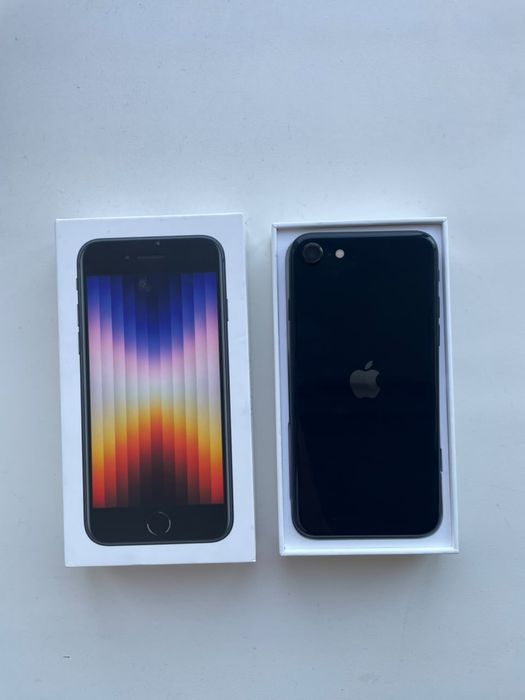 Продам айфон Se 3 поколения