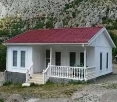 Vând case modulare pe structură metalică învelit cu panouri sandwich