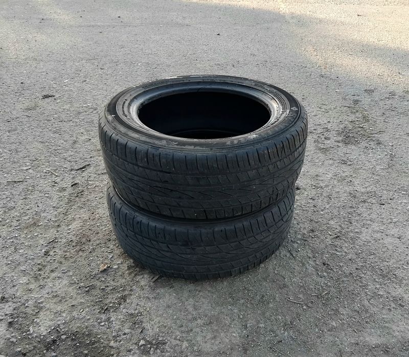 Гуми 215 55 16 Sumitomo Сумитомо Япония 2  броя - нов внос. Не са нови! Вианор