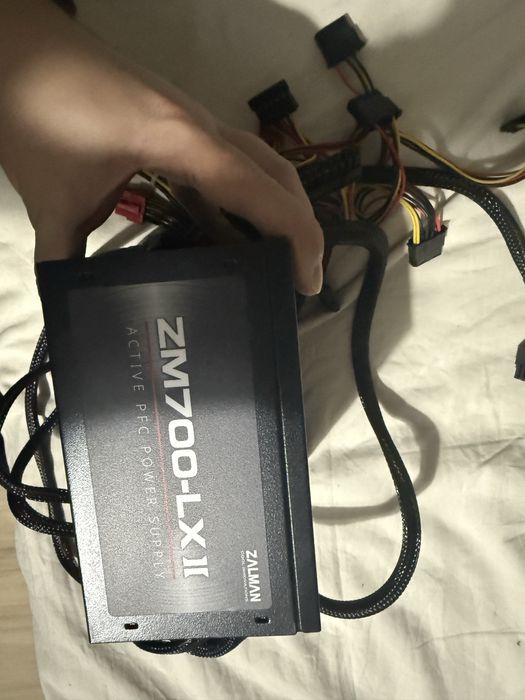 Захранване Zalman-L-X ll-700W