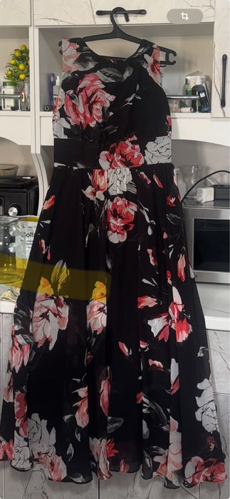 Продам платье шикарное