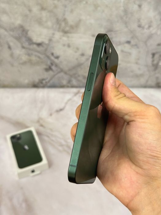 Продам iphone 13 256gb