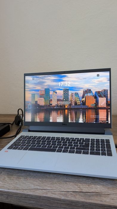 Laptop de la Dell de gaming