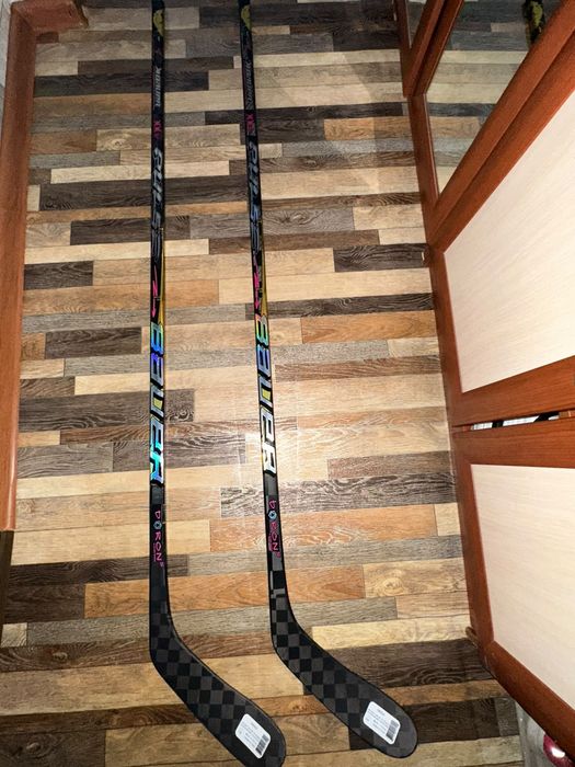 Bauer Pulse Graffiti
65 Flex • P28