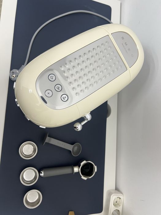 Smeg кофе машинка