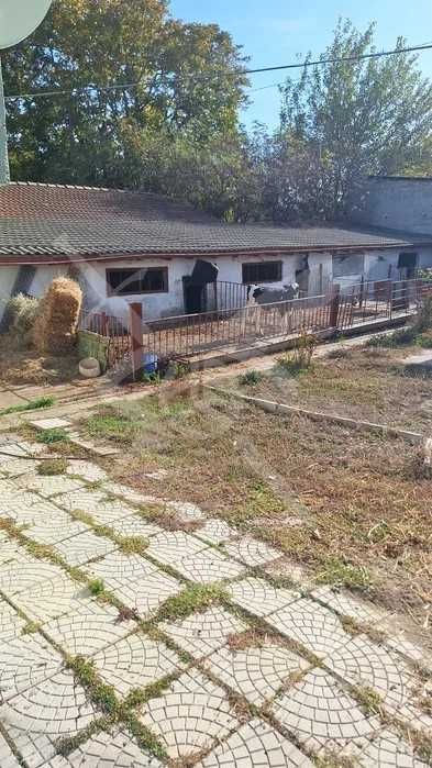 Продава се Къща в Асеновград - 1100 кв.м за 35 €/кв.м - Снимка #2