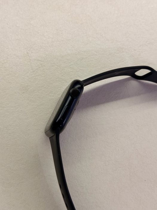 Apple watch 8 series