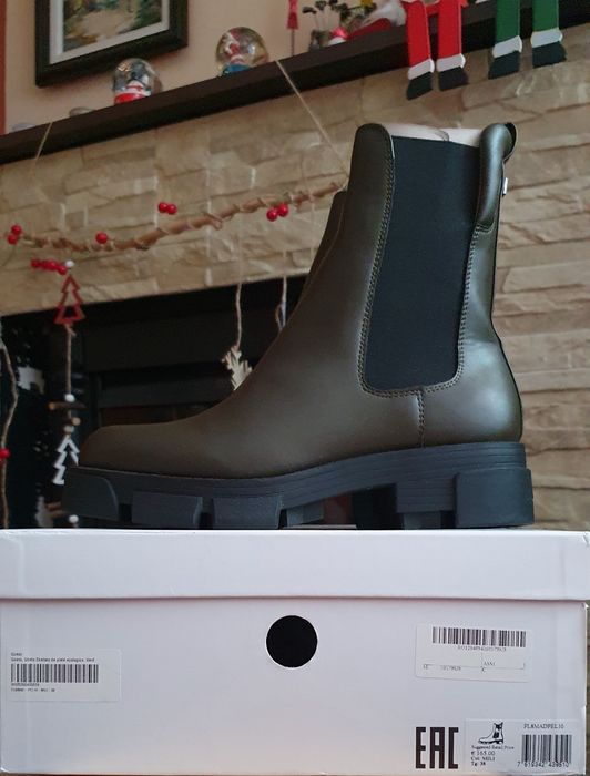Botine/Ghete Guess Chelsea originale/ kaki, mărimea 38