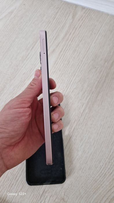 Продам смартфон Редми