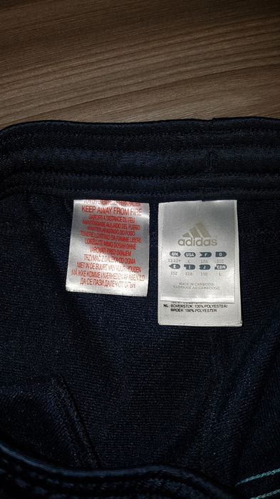 Pantaloni trening Adidas , originali 10 - 12 ani