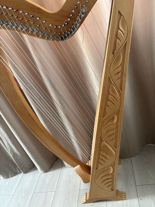 Harpa celtica 36 de corzi