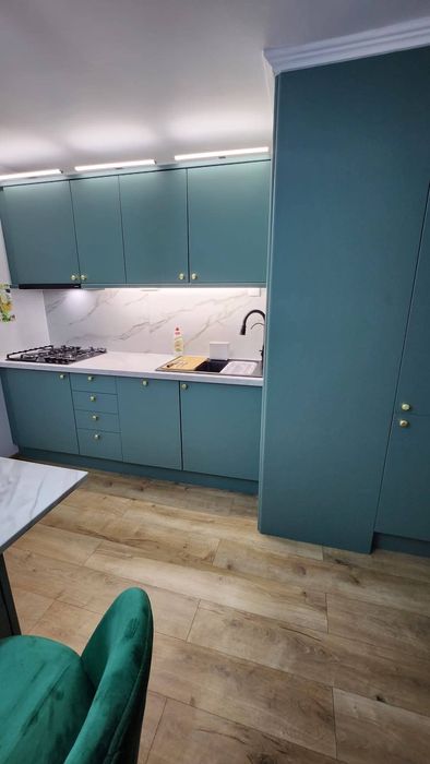Inchiriez apartament 3 camere Otopeni Centru