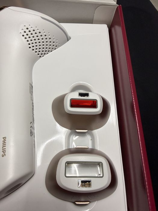 Eplilator IPL PHILIPS series 9900
