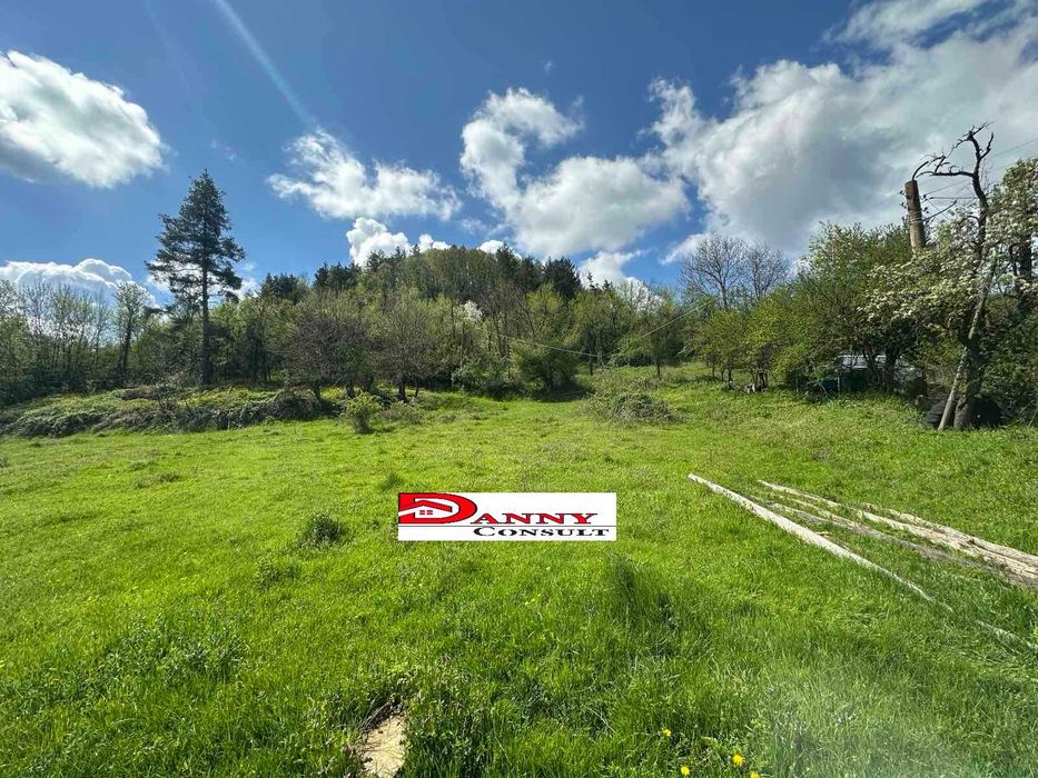 Продава се Парцел в Велико Търново, Акация - 2500 кв.м за 4 €/кв.м - Снимка #2
