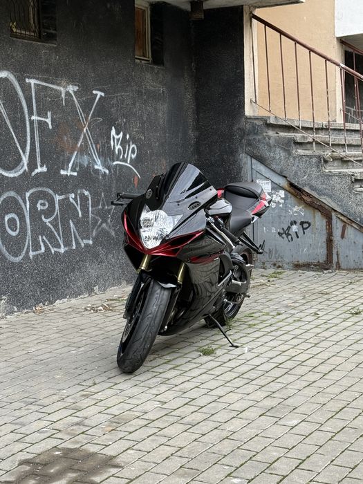 suzuki gsxr 750