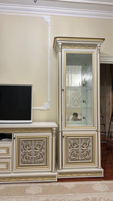 Комод, горка, тумбо под TV