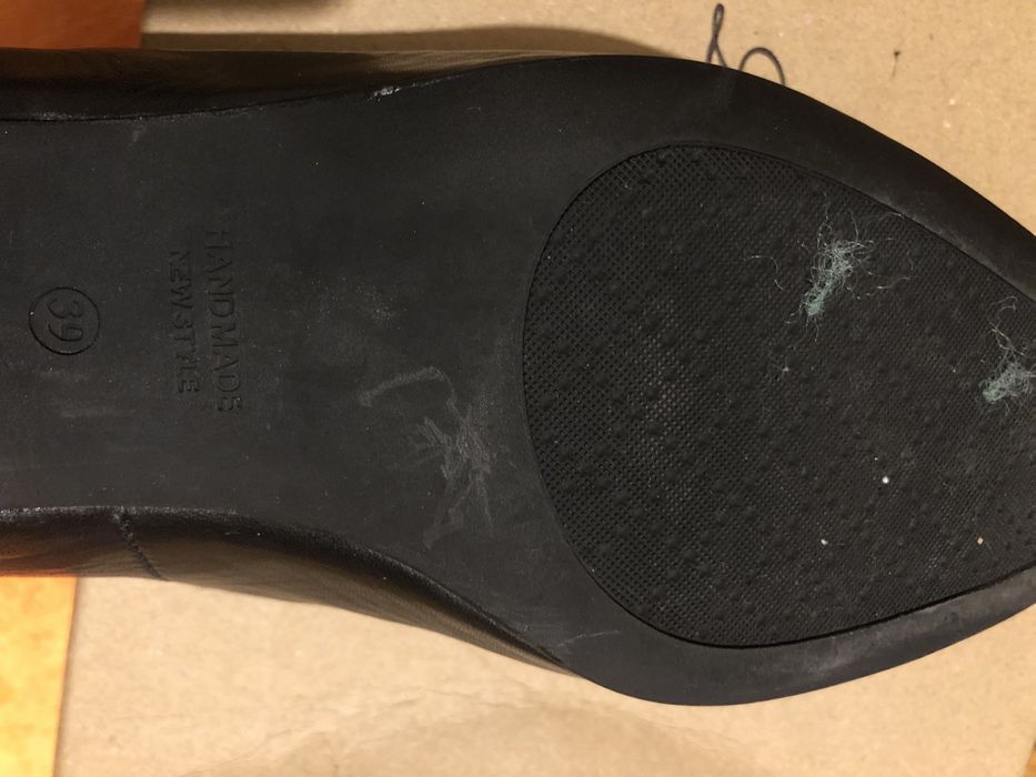 Кожаные туфли в идеальном состоянии