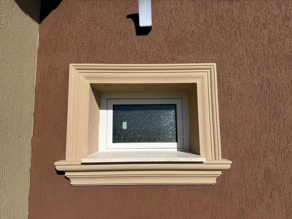 Фасадни орнаменти