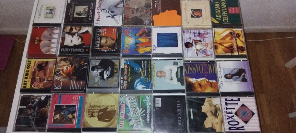 De vanzare Lot 114 CD-uri