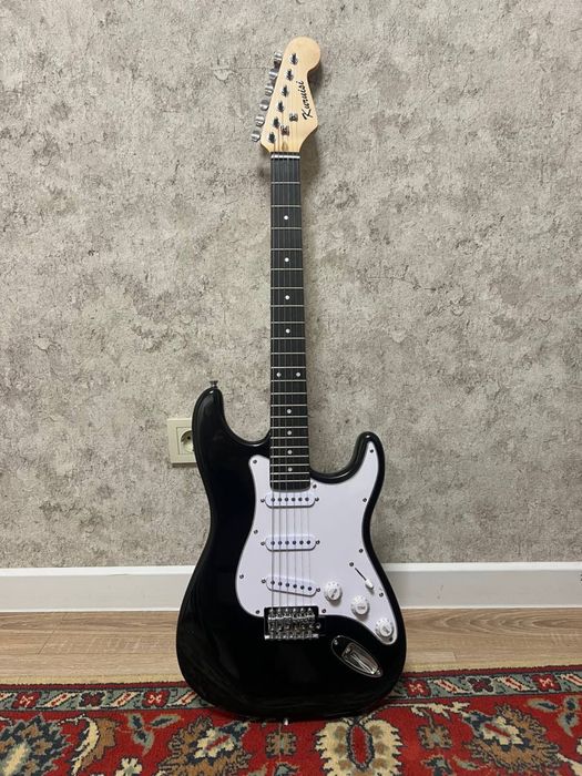 Электрогитара Fender Stratocaster
