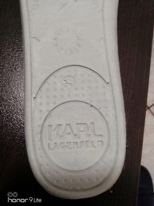 Karl Lagerfeld дамски сникърси (маратонки) 37 номер.