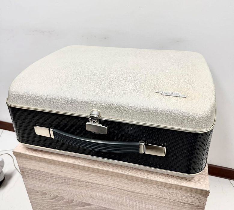Колекционерски ролков магнетофон Grundig TK-47 - нов