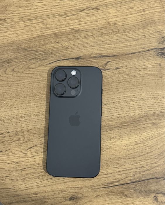 iphone 16 pro  neagu