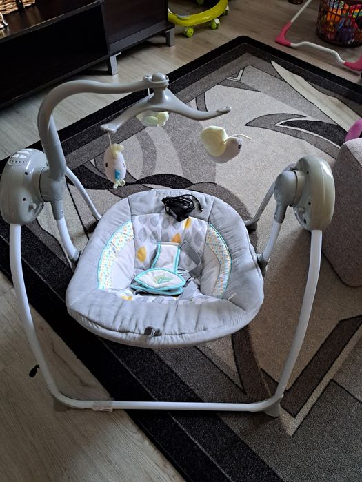 Бебешка люлка,шезлонг и кош эа кола