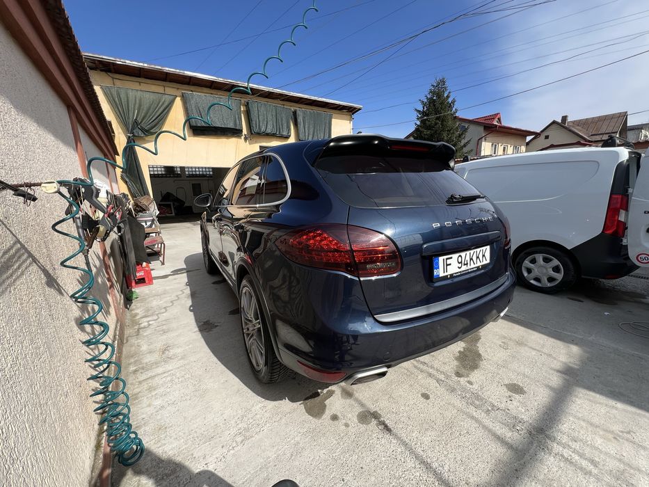 Vand porsche cayenne GTS 2012 3.0 D