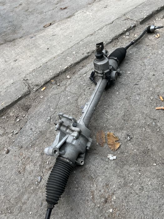 Кормилна Рейка за Мерцедес Ц класа /W205/ на 100 000км!!!